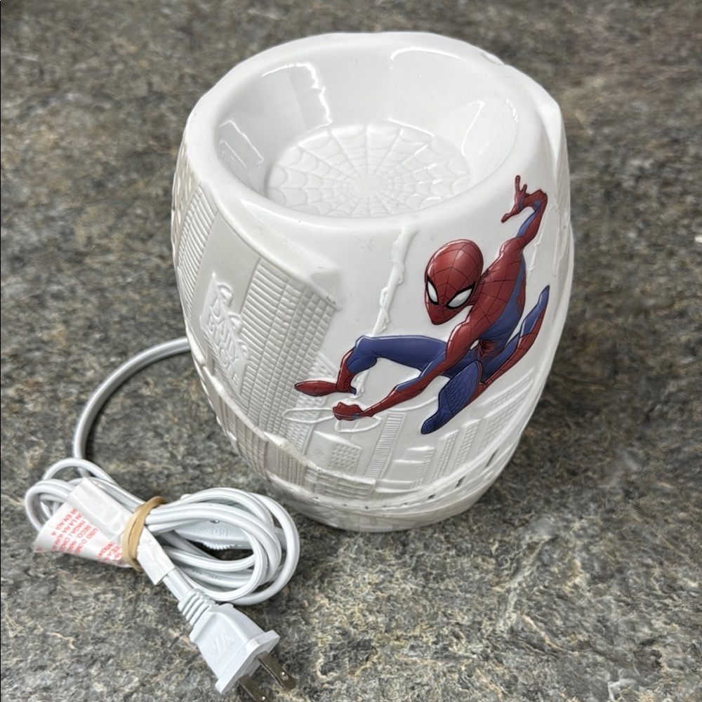 Scentsy Spider-Man White Wax Warmer